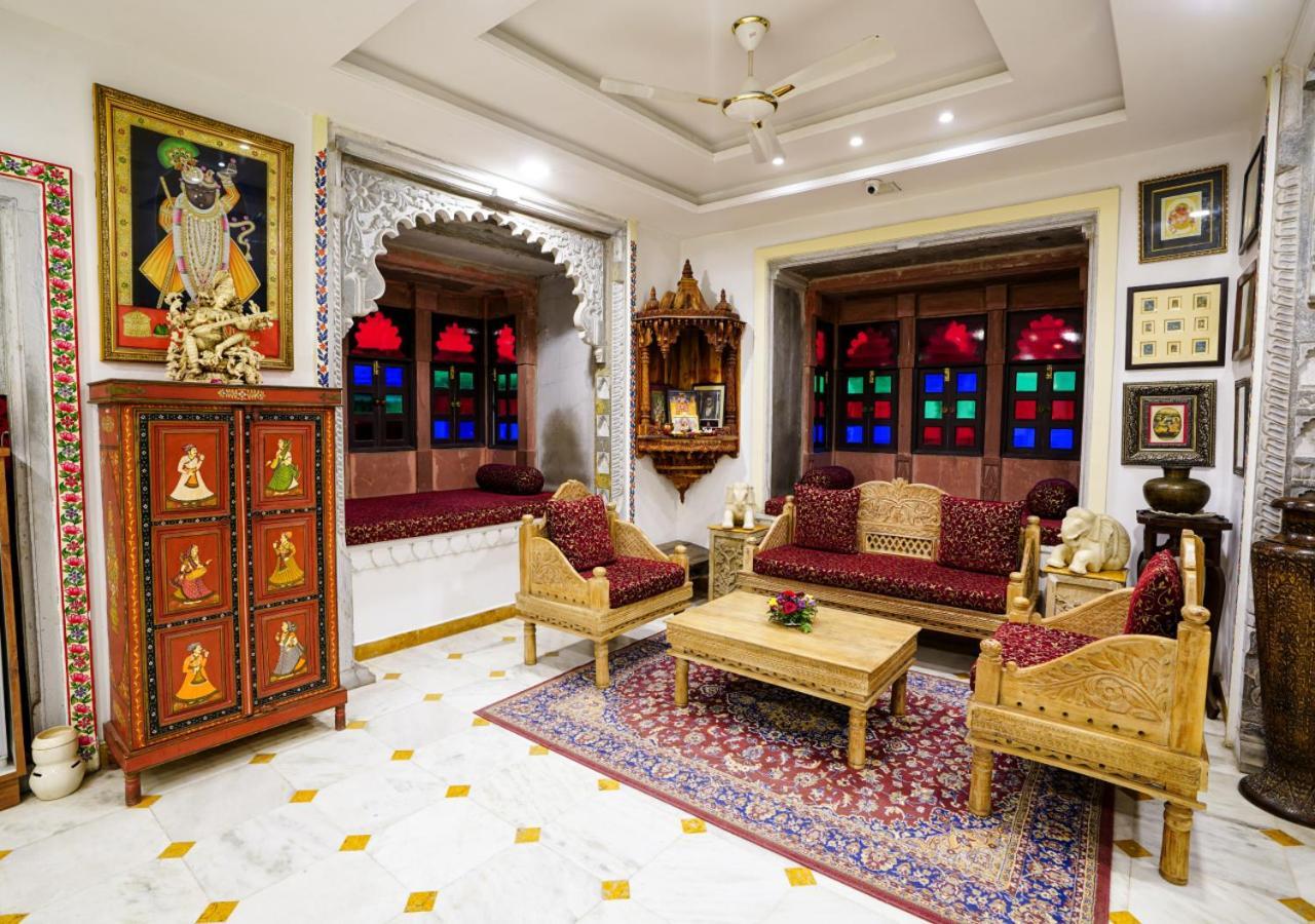 Bloom Boutique L A Heritage Property At Lake Pichola Udaipur Exterior photo