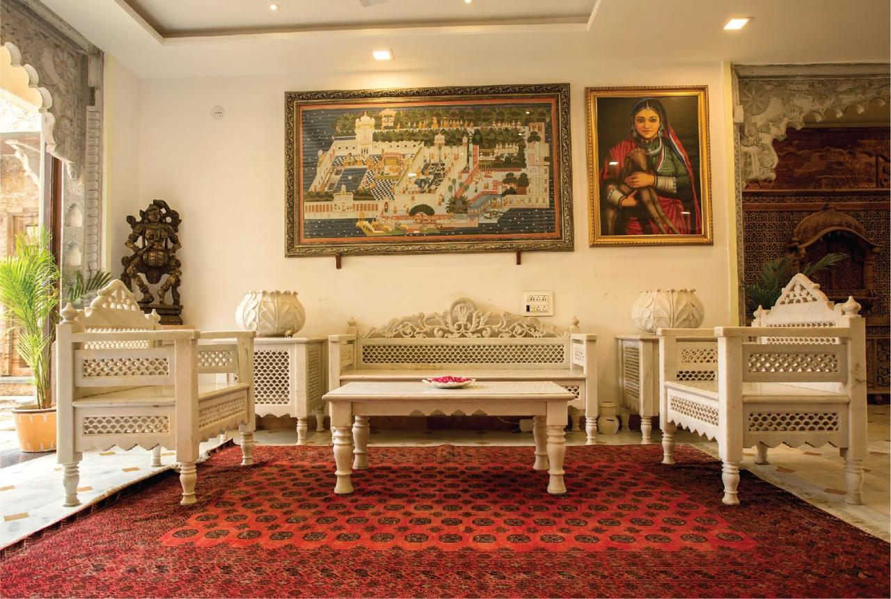 Bloom Boutique L A Heritage Property At Lake Pichola Udaipur Exterior photo